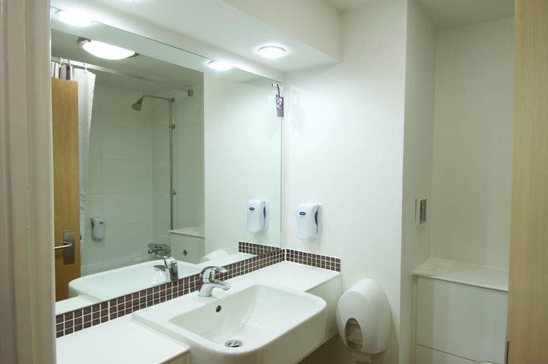Premier Inn London 해로우 외부 사진